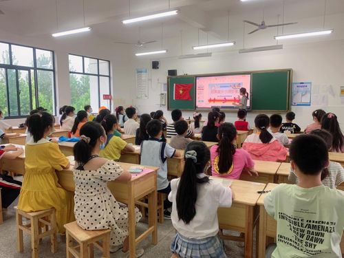 裕安共青团全面启动暑期青少年自护教育志愿服务活动